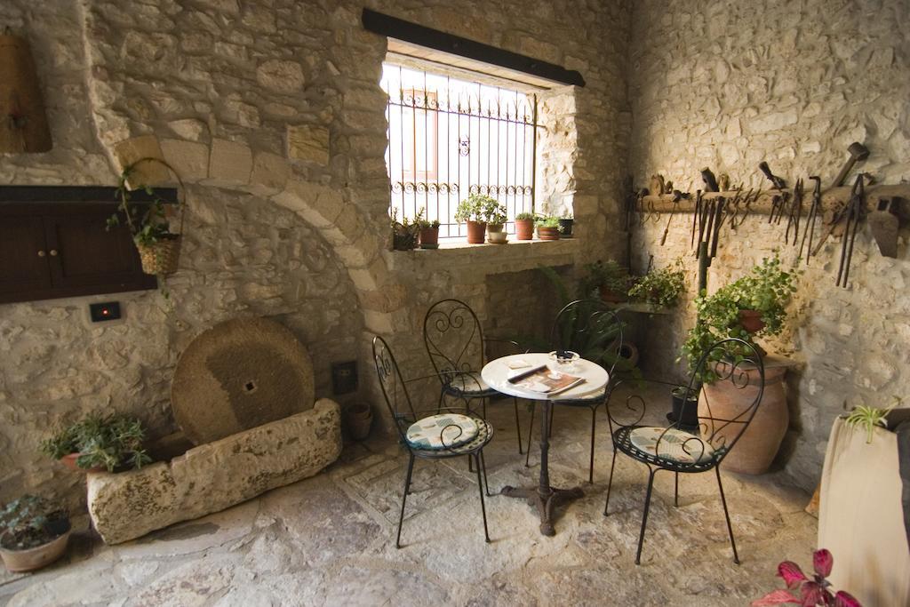 Santa Teresa Daire Erice Oda fotoğraf