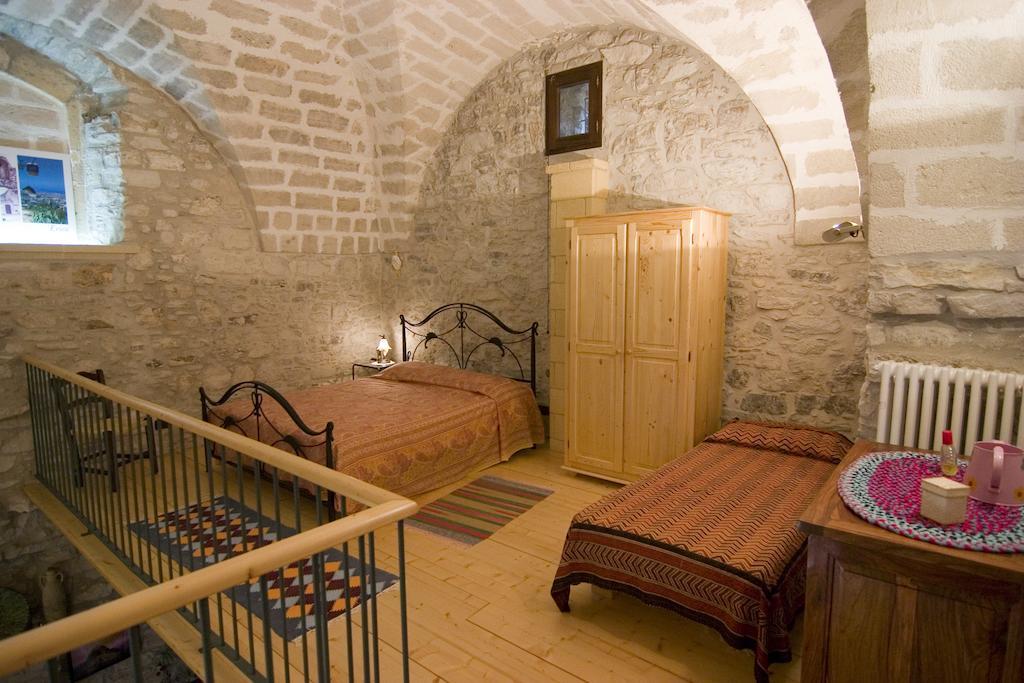 Santa Teresa Daire Erice Oda fotoğraf